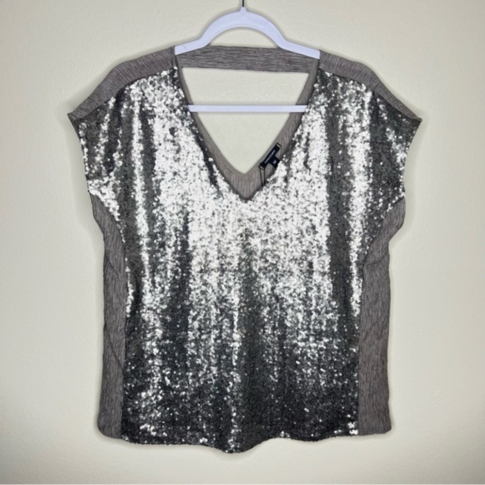 Stella & Dot Renegade Metallic Sequin Front Cap Sleeve Blouse‎